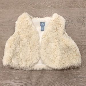 Gap kids girls faux fur vest